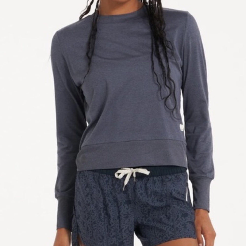 NWT Vuori Daydream Crew Azure Heather XS dark blue